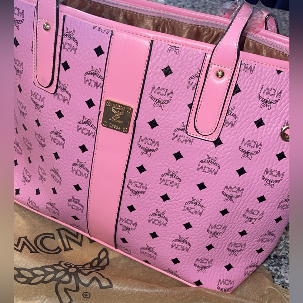 Handbag